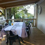 Eden Parque de Campismo 4*