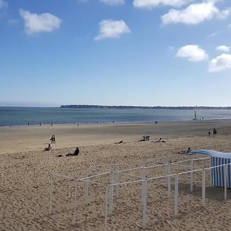 Camping Eden مكان تخييم