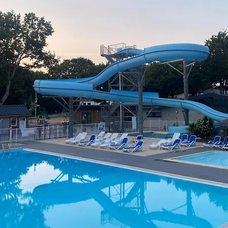 مكان تخييم Camping Eden 4*